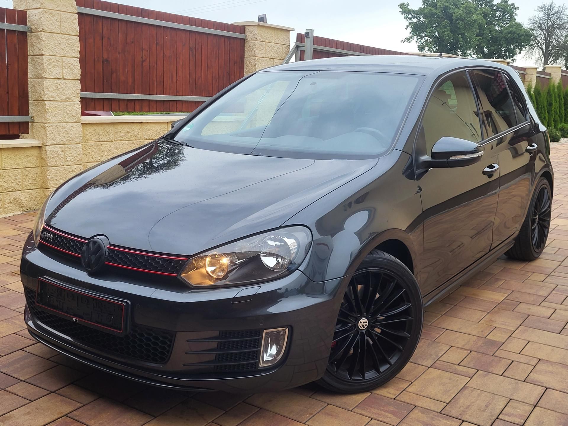 Volkswagen Golf, 2.0TSi 155kW GTI*MANUÁL*NAVI*