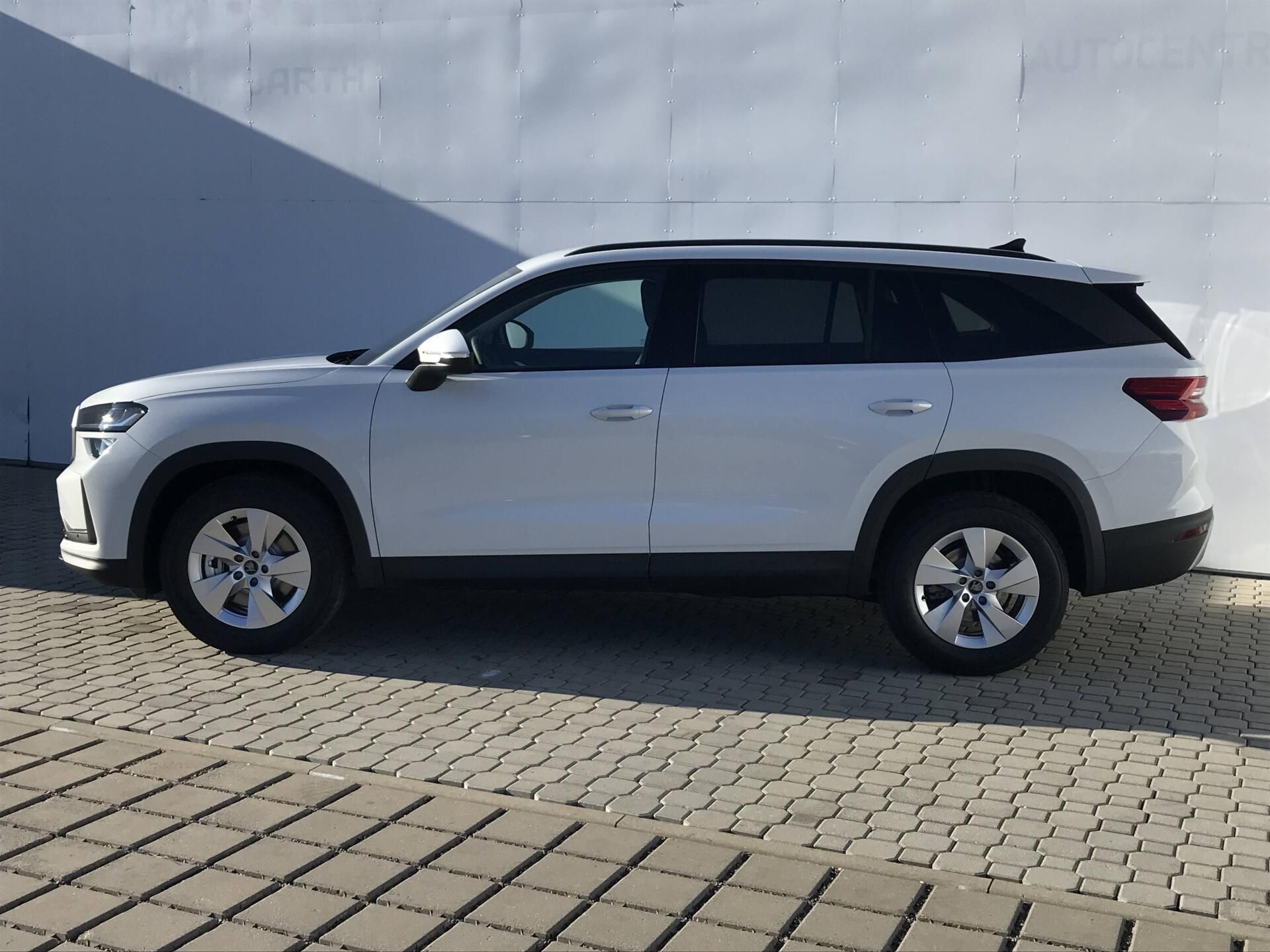 Škoda Kodiaq, Selection 7 DSG 2,0TDI - fotka 2