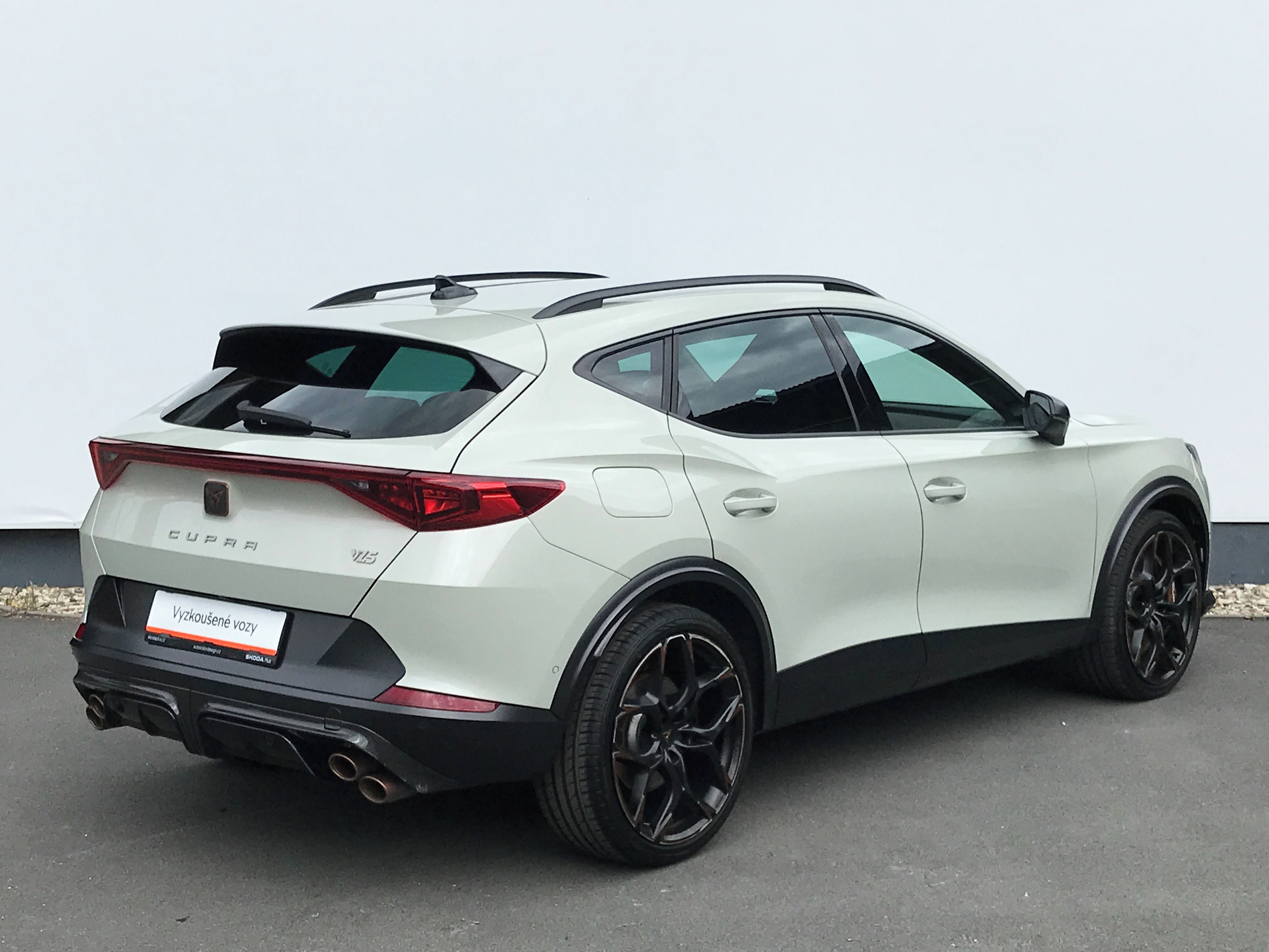 Cupra Formentor, VZ5 2.5TSi 287kW 4x4 7°DSG - fotka 2