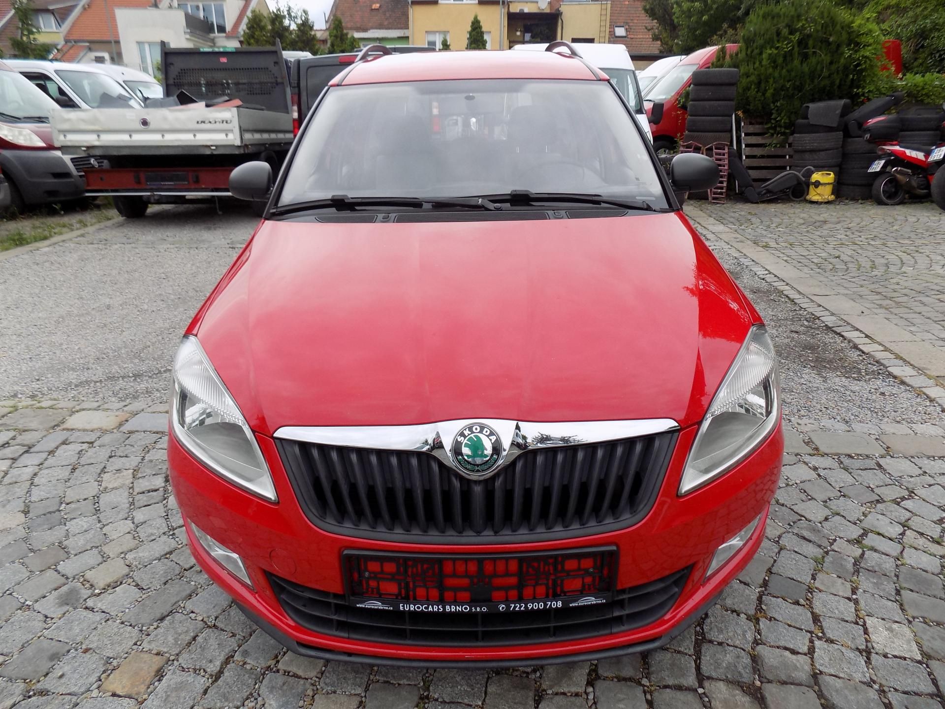 Škoda Roomster, 1,2 TSI 63 KW KLIMA 1.MAJITEL - fotka 4