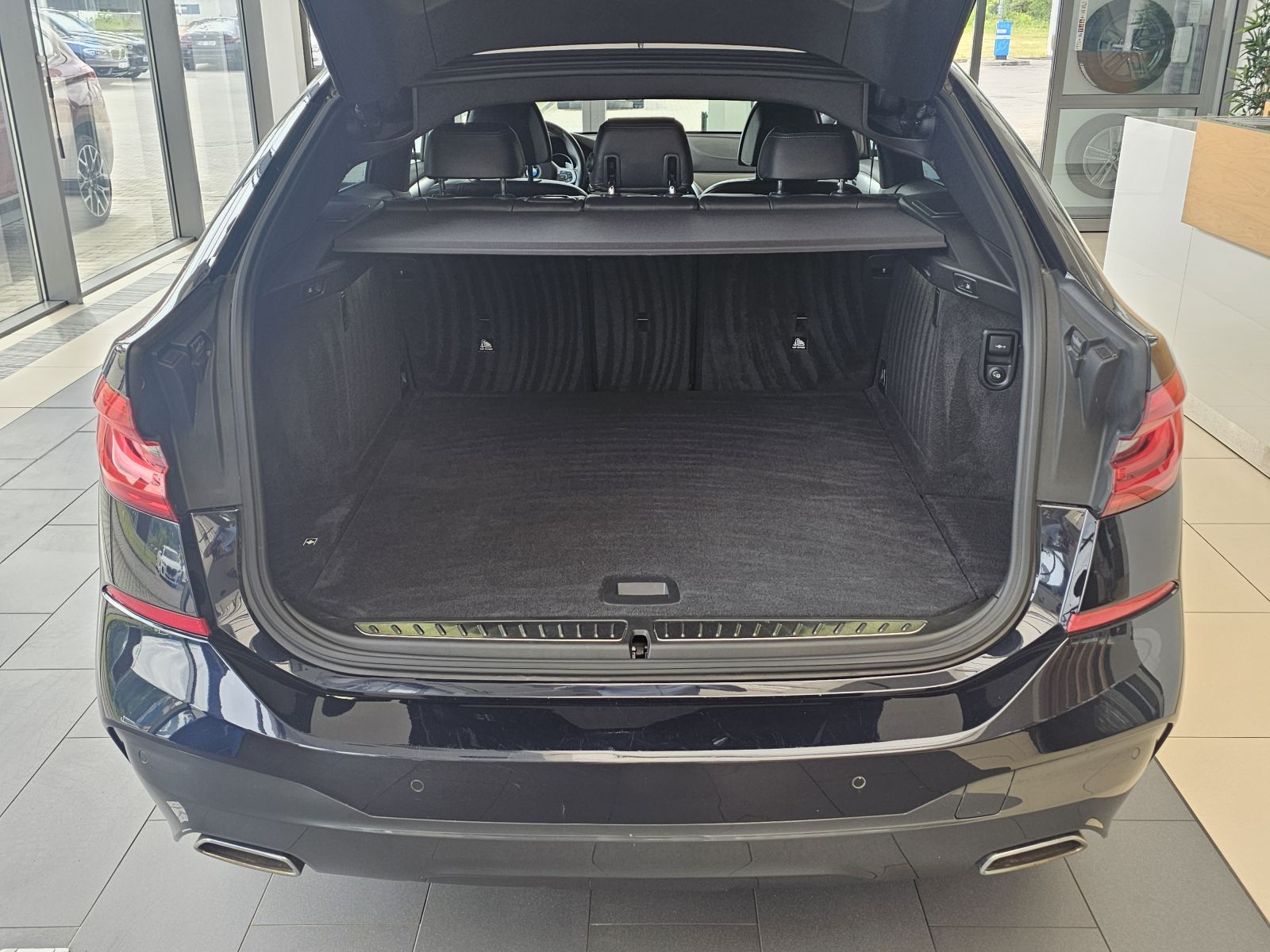 BMW Řada 6, 640d xDrive - fotka 5