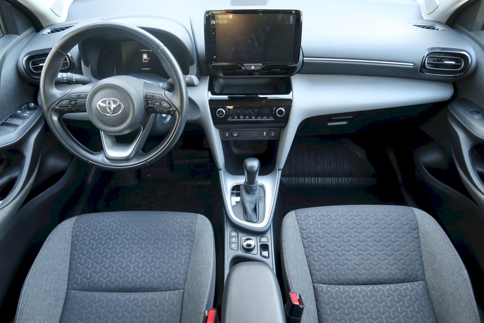 Toyota Yaris Cross, Yaris Cross Comfort Tech 1,5 H - fotka 5