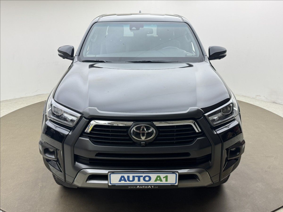 Toyota Hilux, 2,8 INVICTIBLE DPH ZÁRUKA PPF - fotka 2