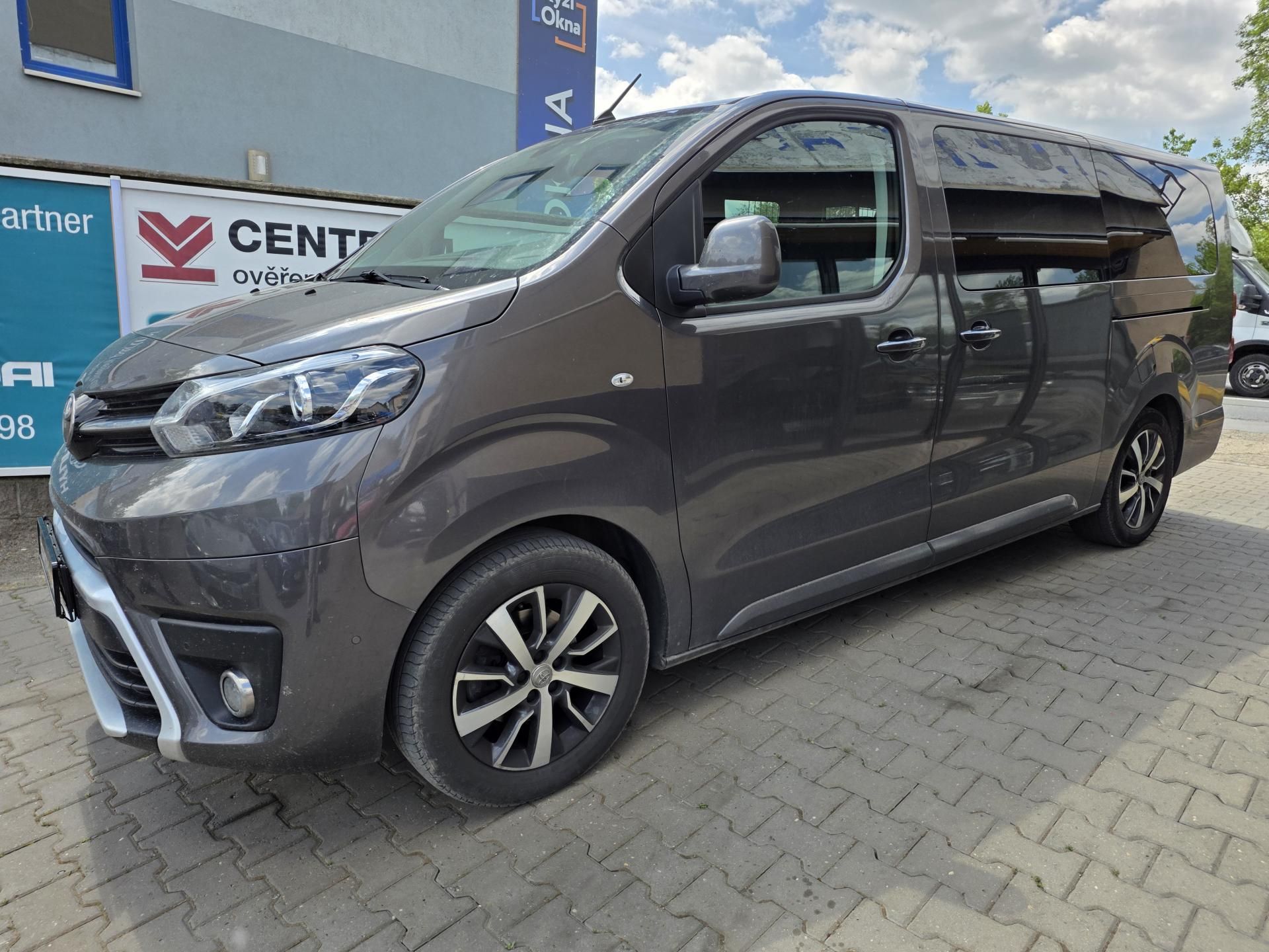 Toyota Proace Verso, 2.0-FAMILY-130kw-8míst - fotka 3