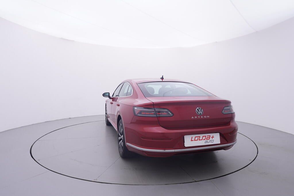 Volkswagen Arteon, Elegance 2.0 TDI 110 kW - fotka 4