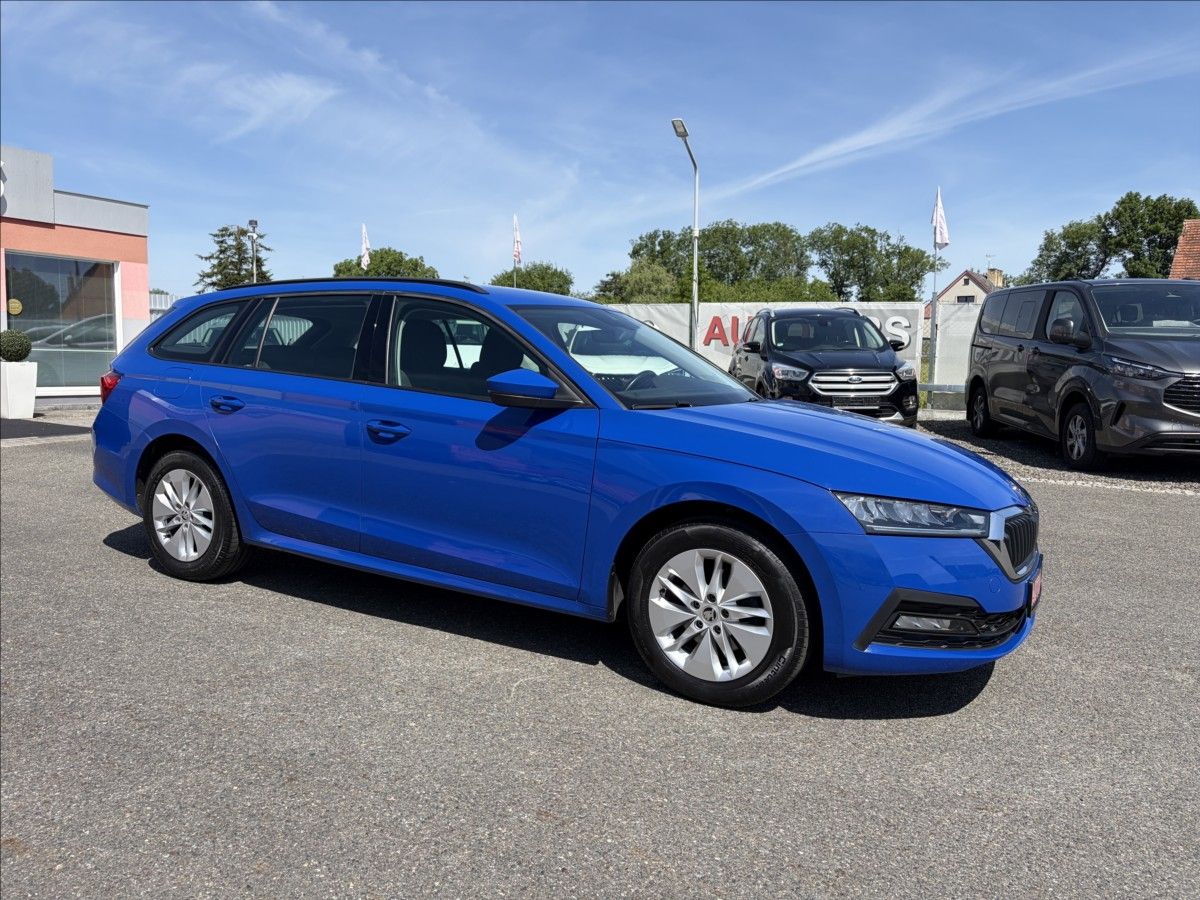 Škoda Octavia, 2,0 TDi LED,CarPlay,Temp,PDC, - fotka 2