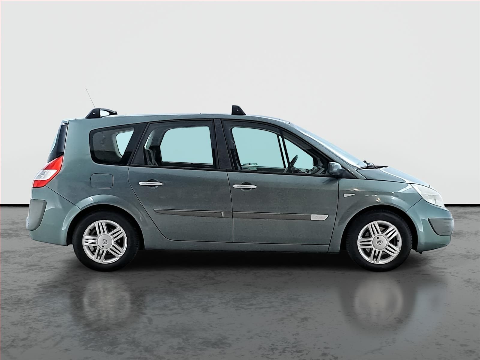 Renault Grand Scénic, 1.6 16V, 7 míst, ČR,1.maj - fotka 6
