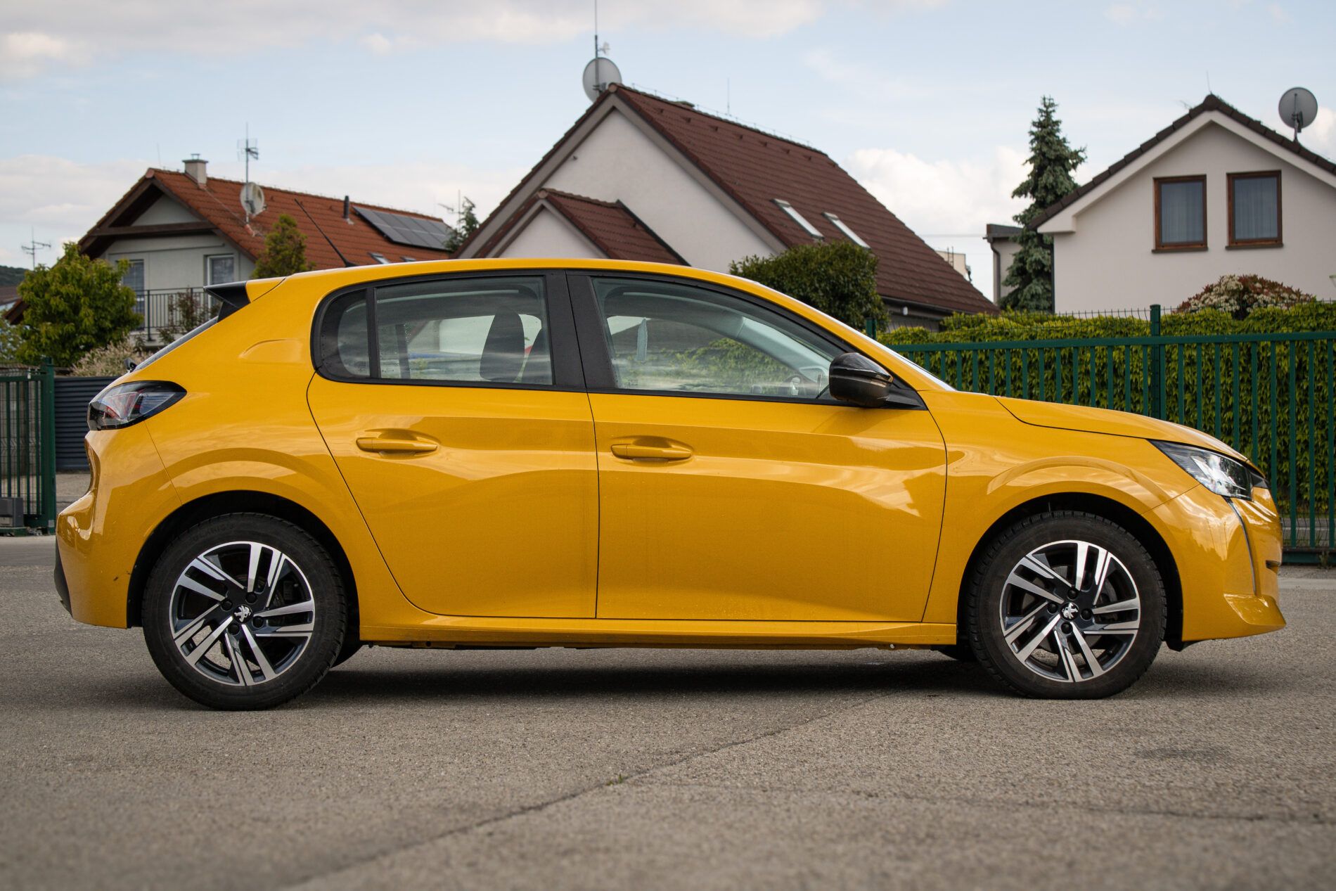 Peugeot 208 - fotka 6