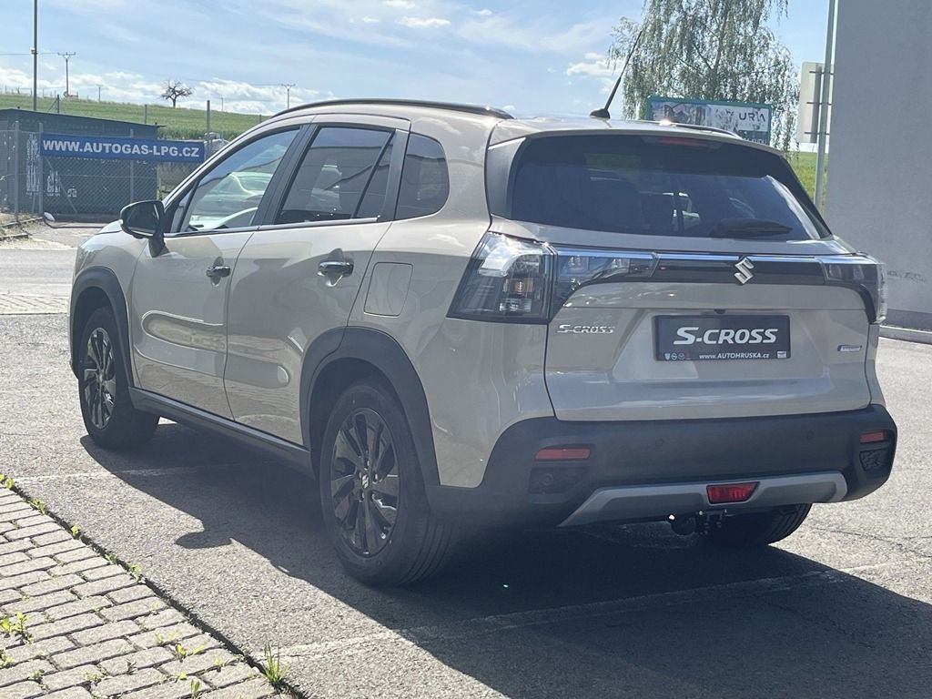 Suzuki S-Cross, S-CROSS 1,4 Elegance Black Ed. - fotka 3