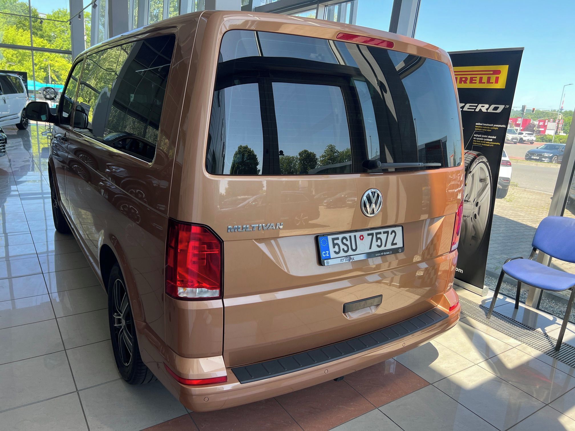 Volkswagen Multivan, Trendline 2,0TDI 110kW DSG Taž - fotka 4