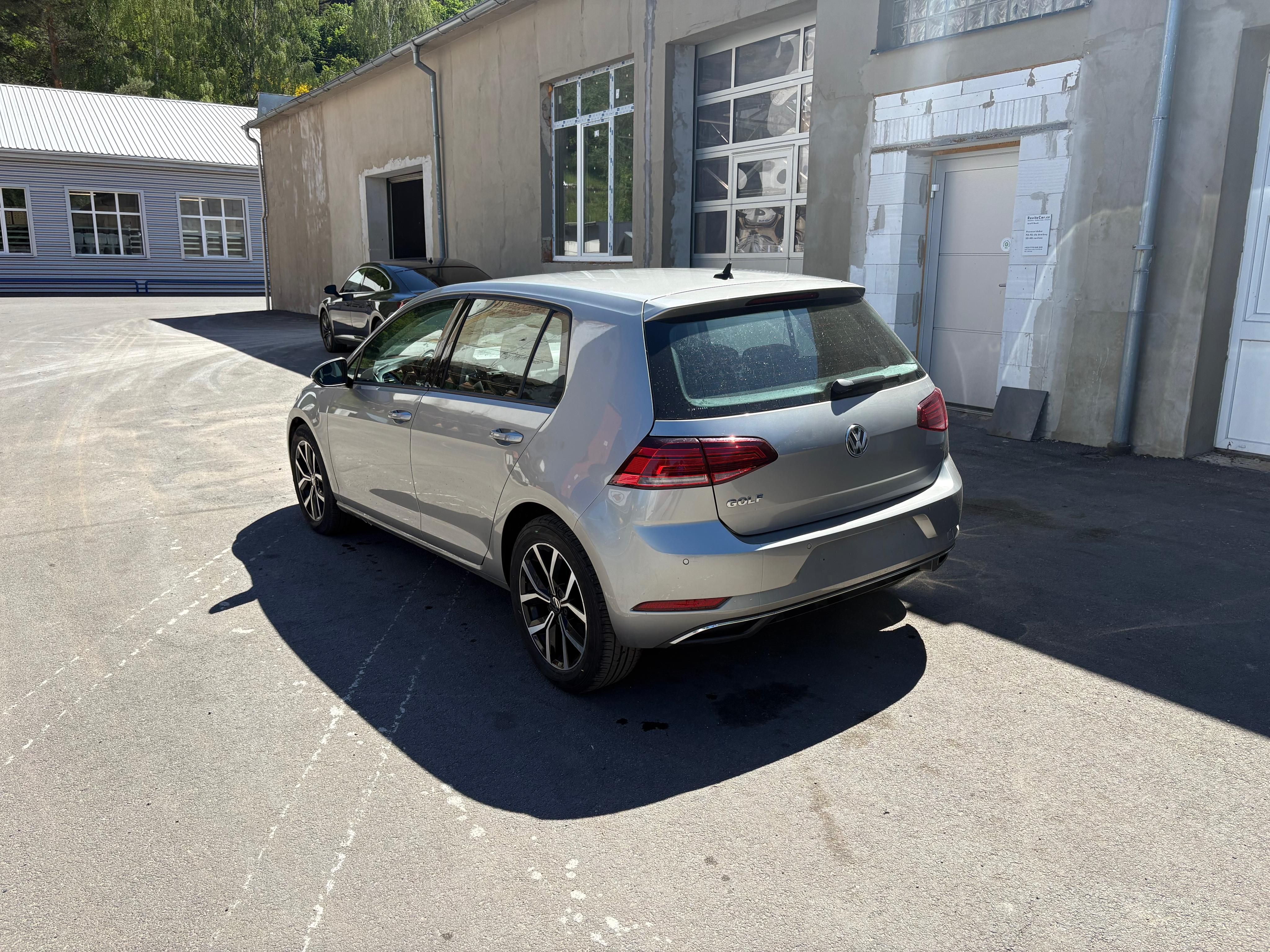 Volkswagen Golf - fotka 6