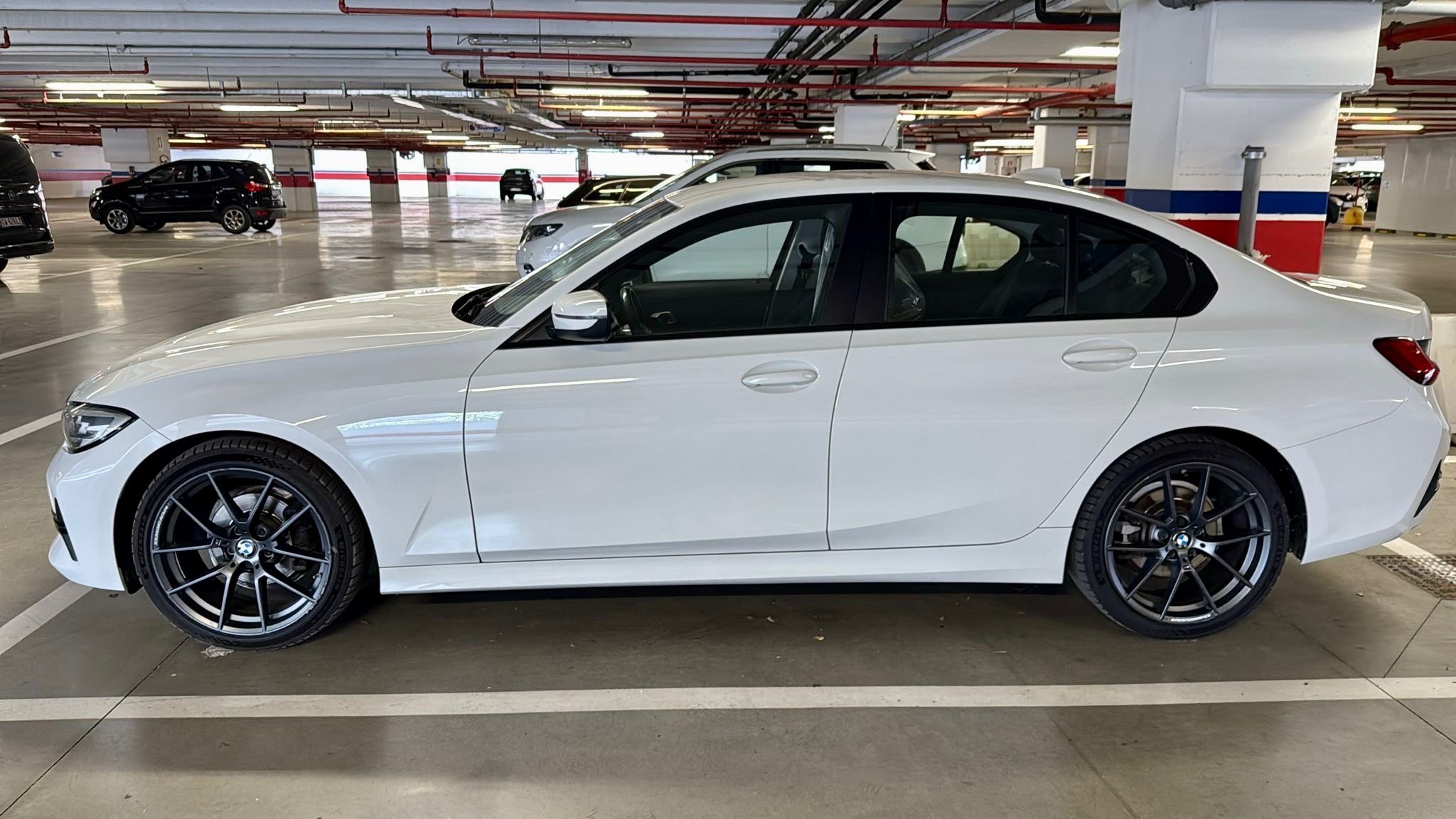 BMW Řada 3 - fotka 6