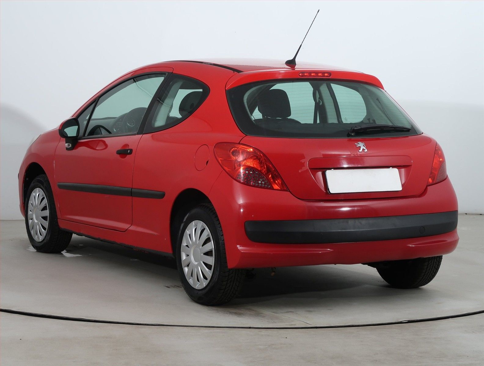 Peugeot 207, 1.4, plně pojízdný - fotka 4