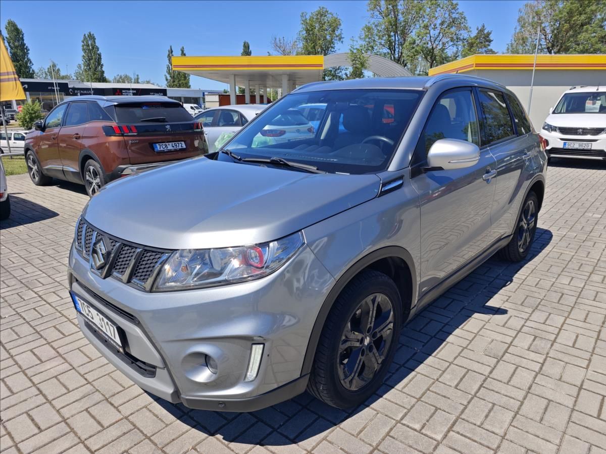 Suzuki Vitara, 1,4 BoosterJet AllGrip  4x4 El - fotka 2
