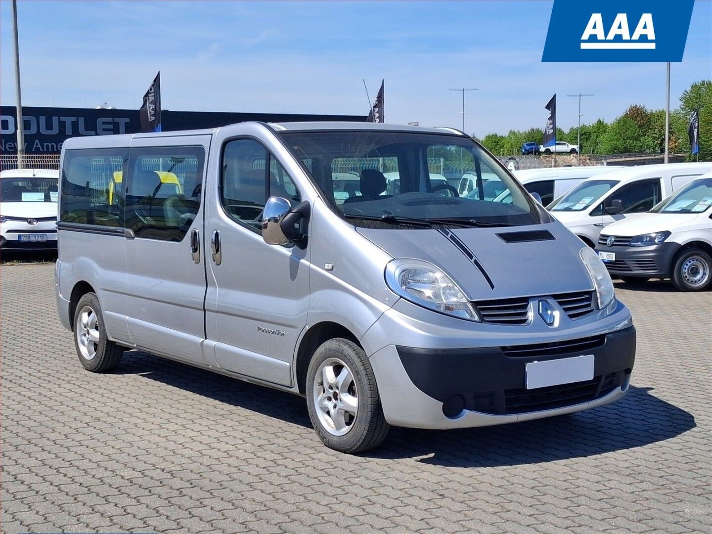 Renault Trafic, 2.0 dCi, Bus, 9Míst, Klima