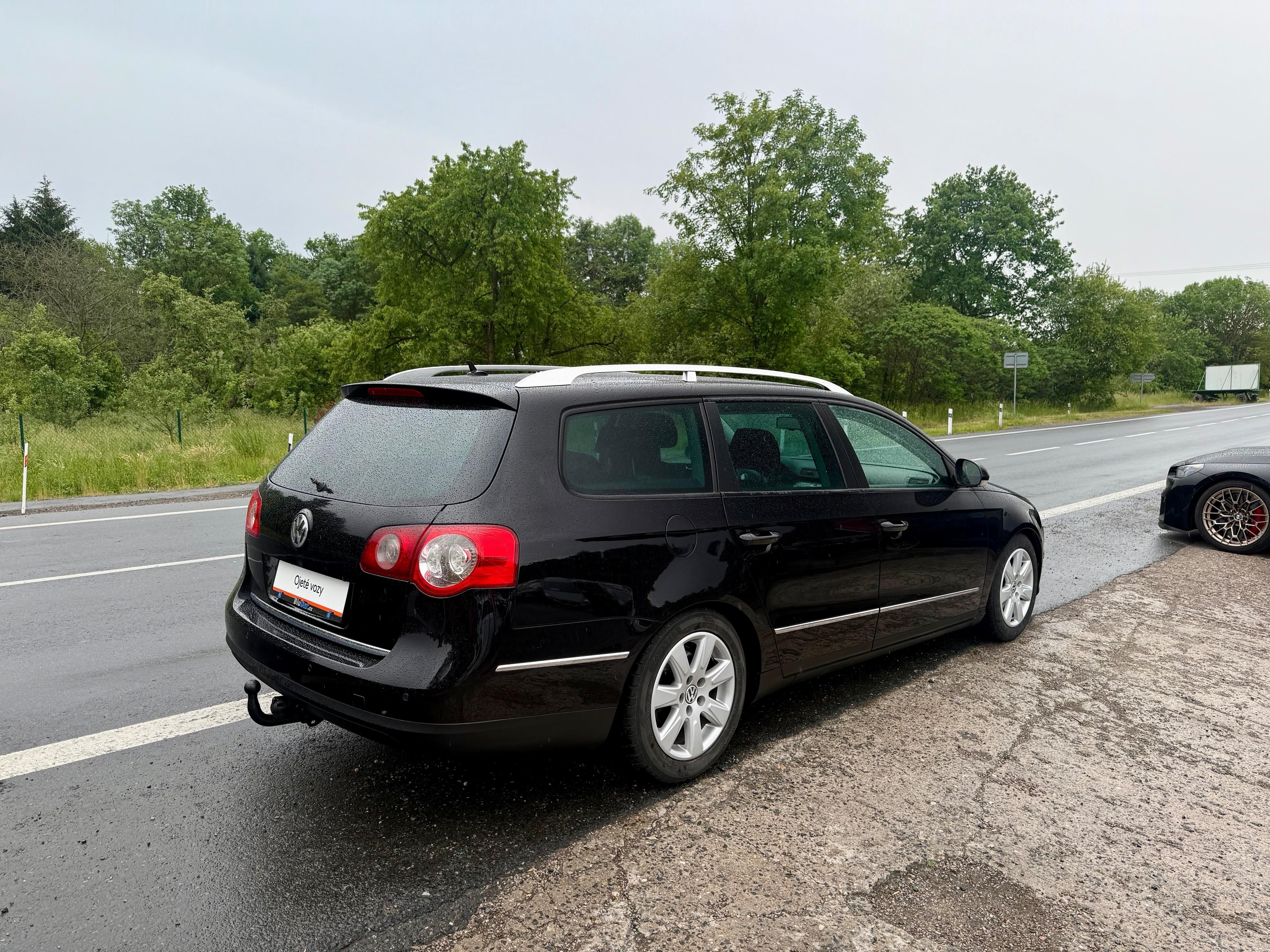 Volkswagen Passat, 2.0TDi 103kw Navi Tažné - fotka 3