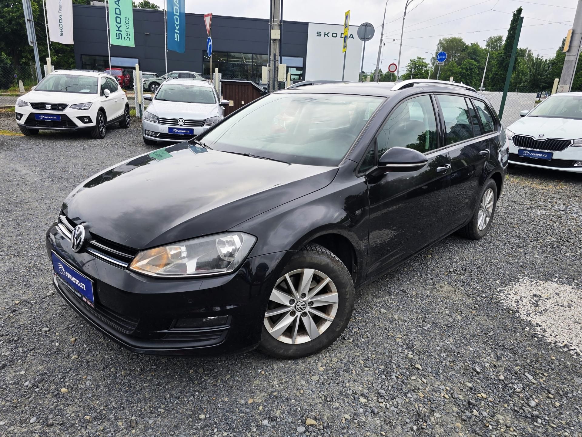 Volkswagen Golf Variant, 1.6TDI 77KW 4MOTION COMFORT ČR - fotka 2