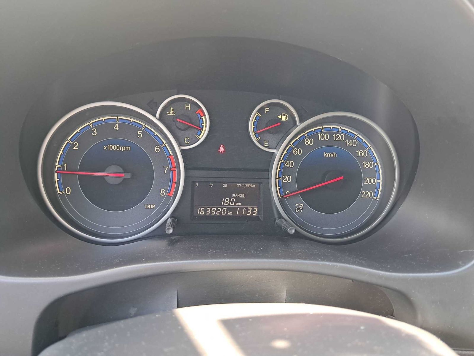 Suzuki SX4, 1.6 VVT, Klima, El. okna - fotka 3