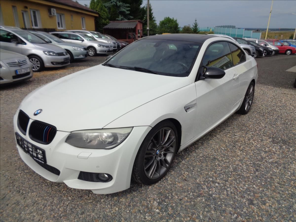 BMW Řada 3, 3,0   M3 - fotka 3