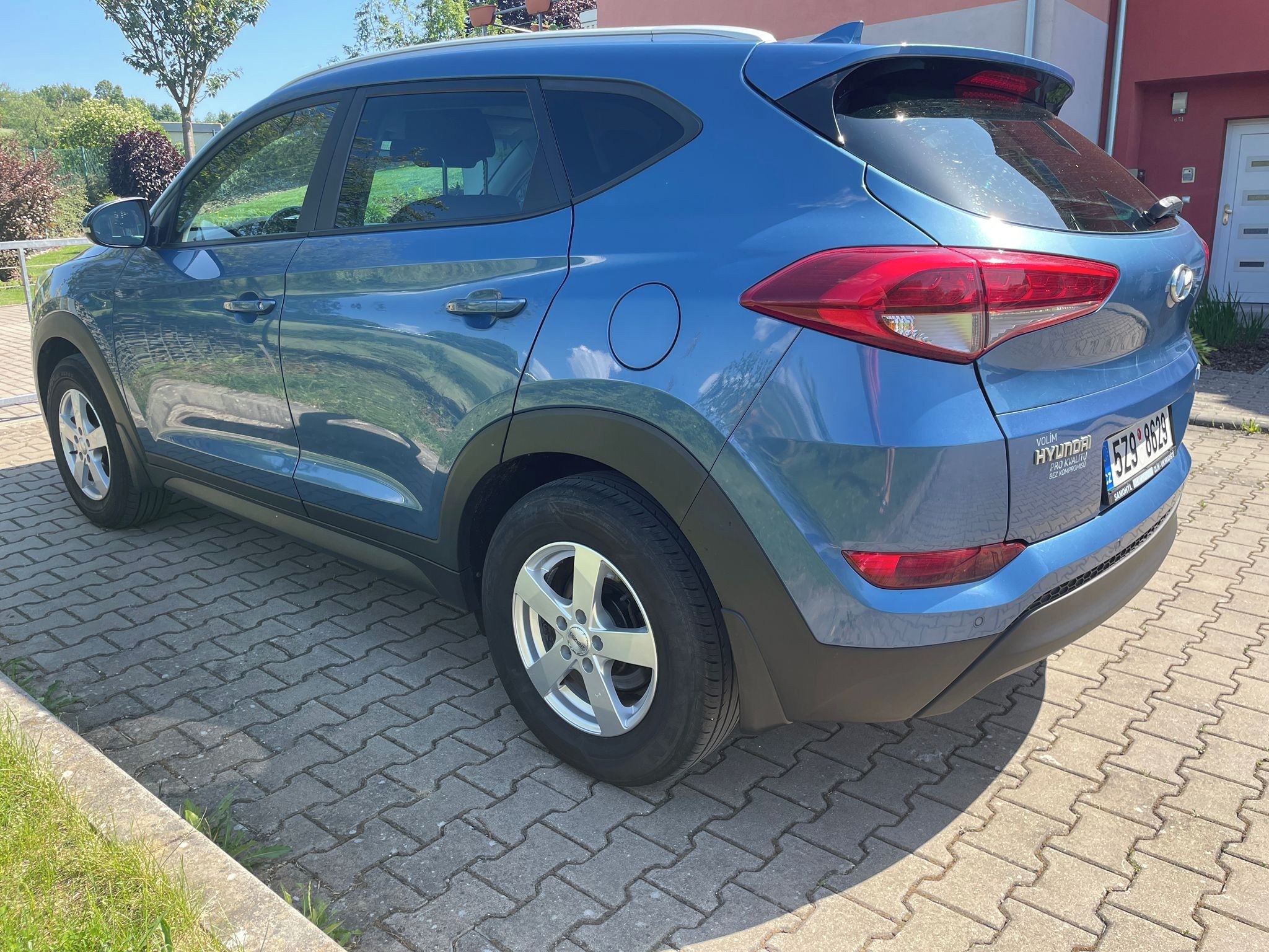 Hyundai Tucson, 1.7 CRDi, servisováno - fotka 6