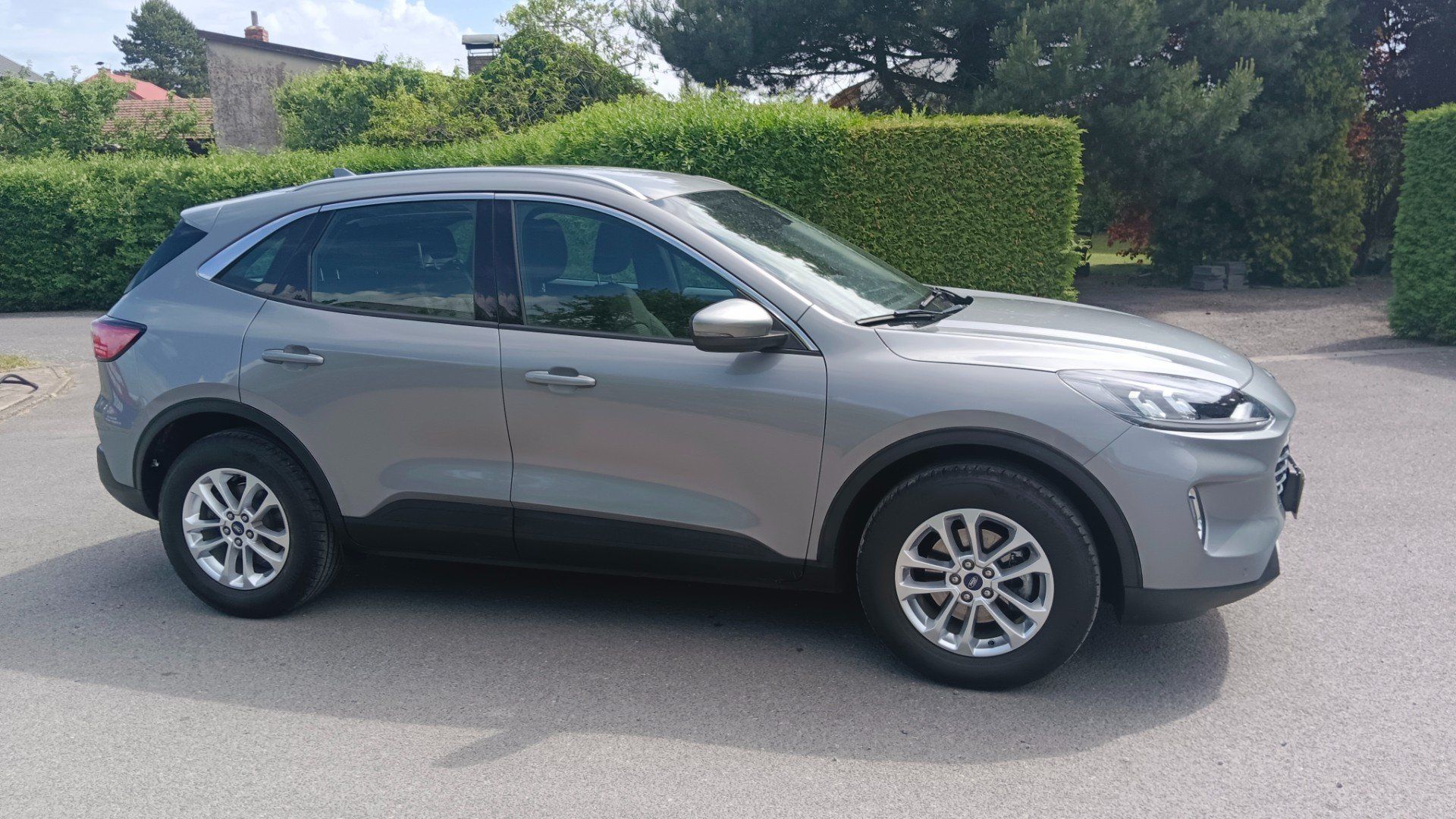 Ford Kuga, 1.5 I 88KW - fotka 6