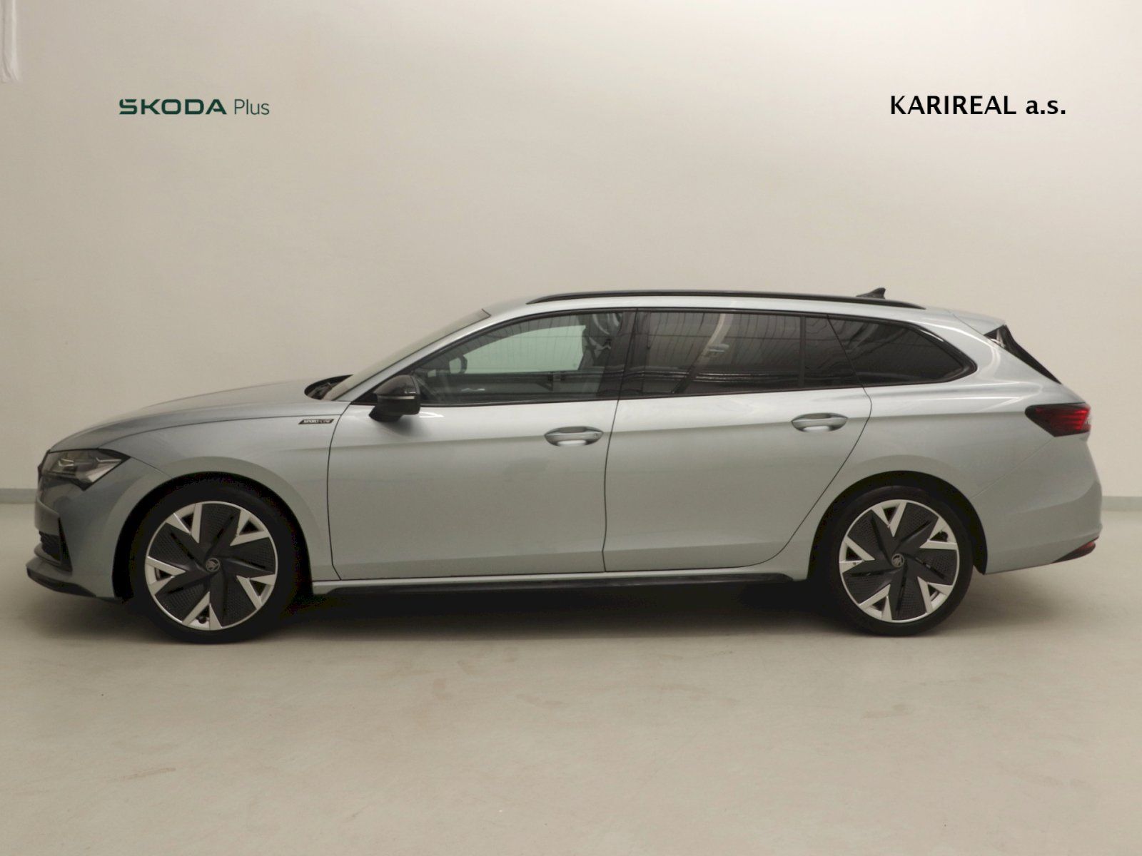 Škoda Superb, TDI 4x4 2.0/142kW SportLine - fotka 3
