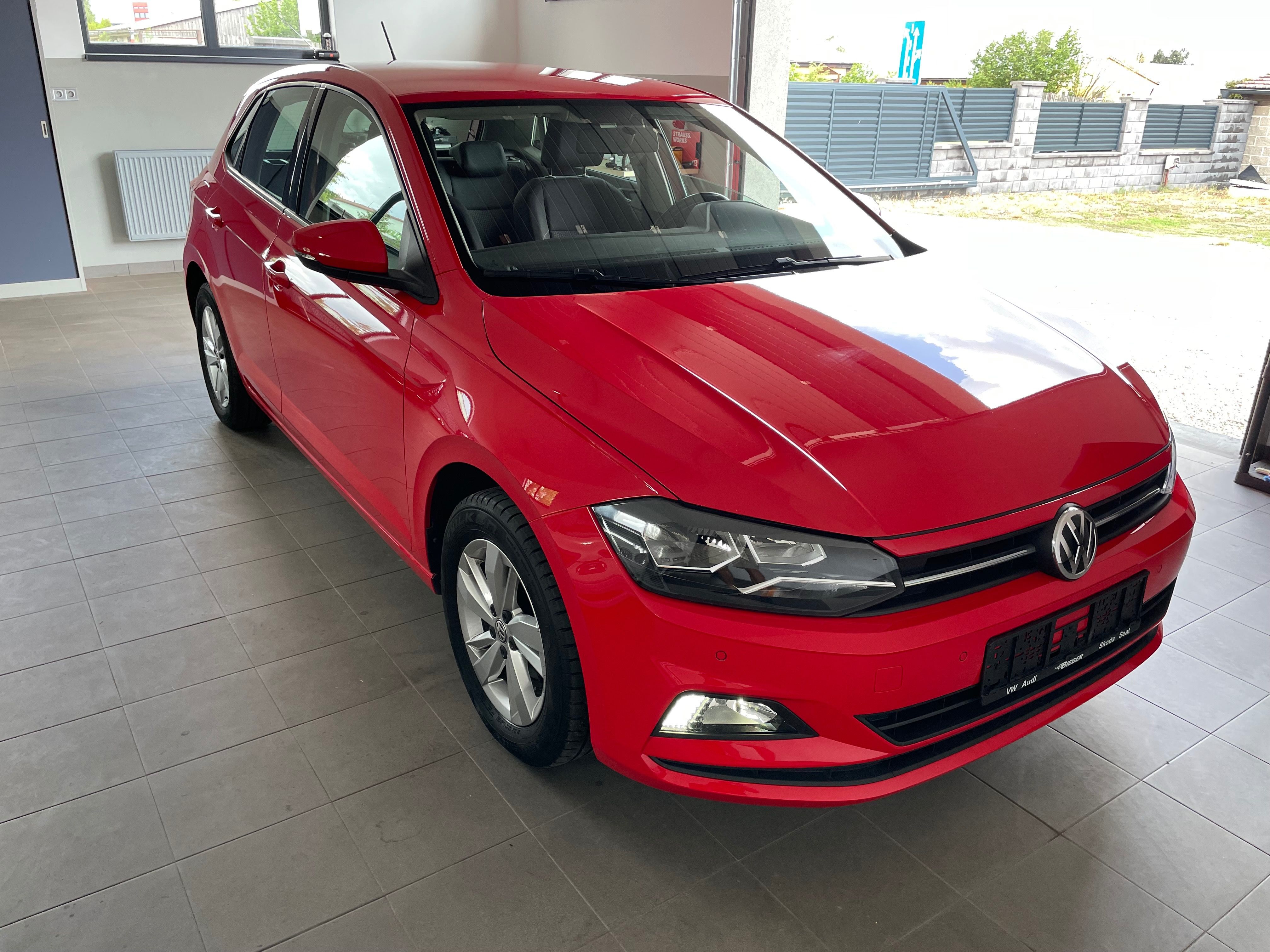 Volkswagen Polo, 1,0TSI DSG AUTOMAT COMFORTLINE - fotka 6