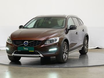 2.0 D4 140 kW Cross Country