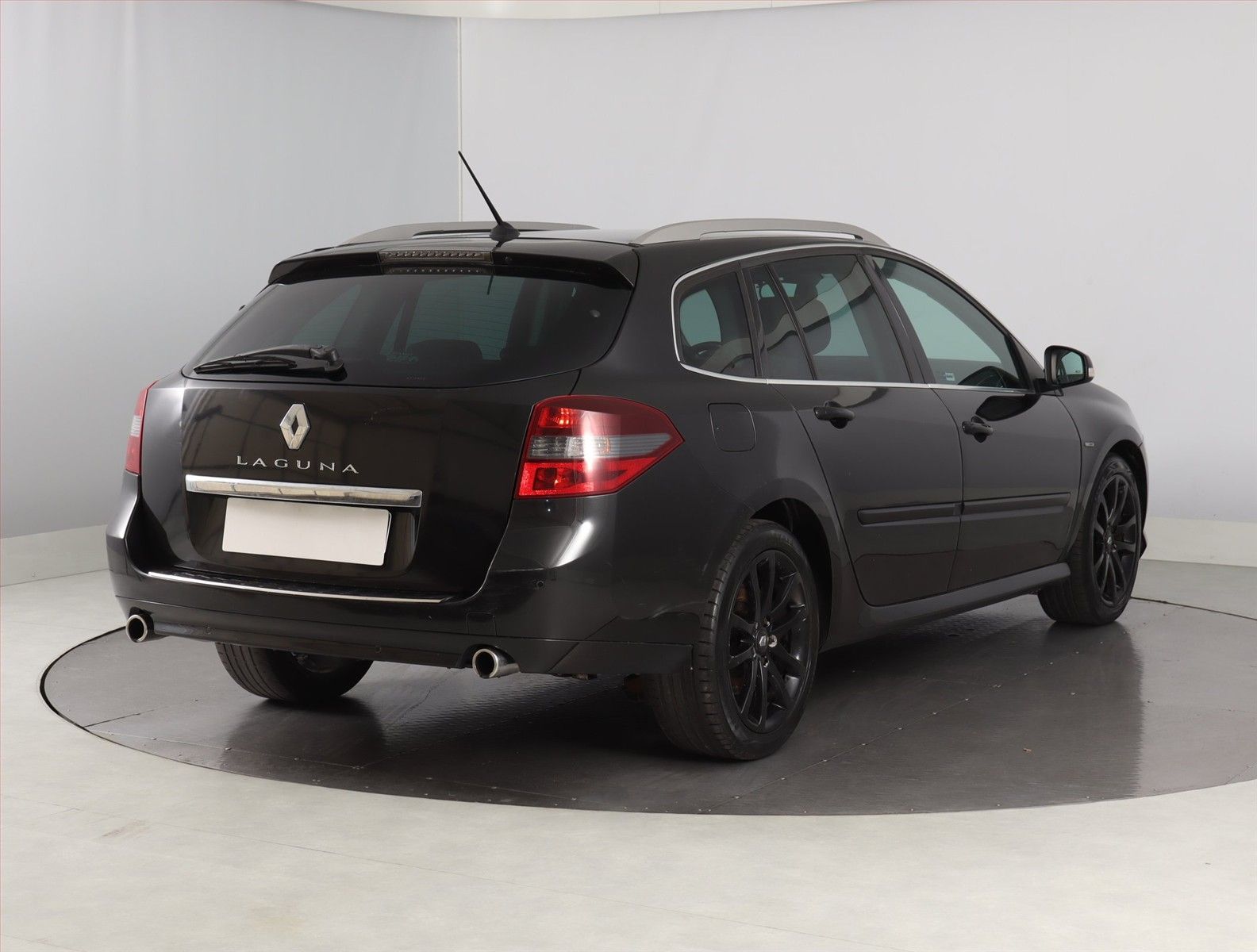 Renault Laguna, 2.0 dCi, Navi, Kožené sedačky - fotka 5