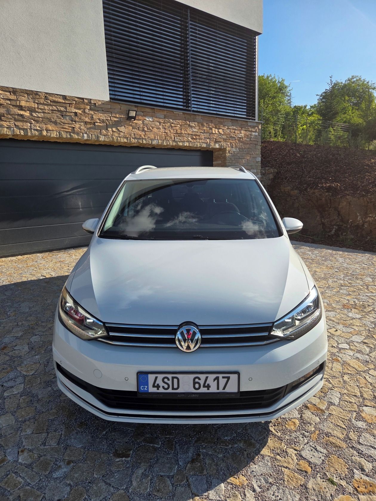 Volkswagen Touran - fotka 3
