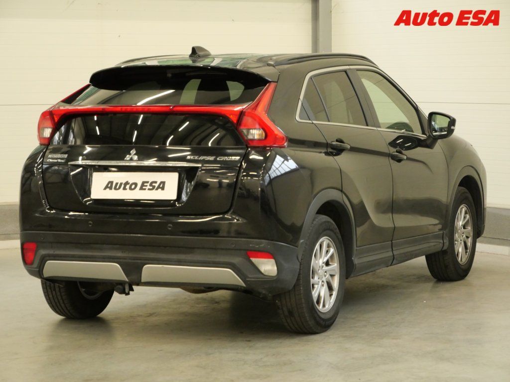 Mitsubishi Eclipse Cross, 1-5t-mivec,1.maj,ČR - fotka 4