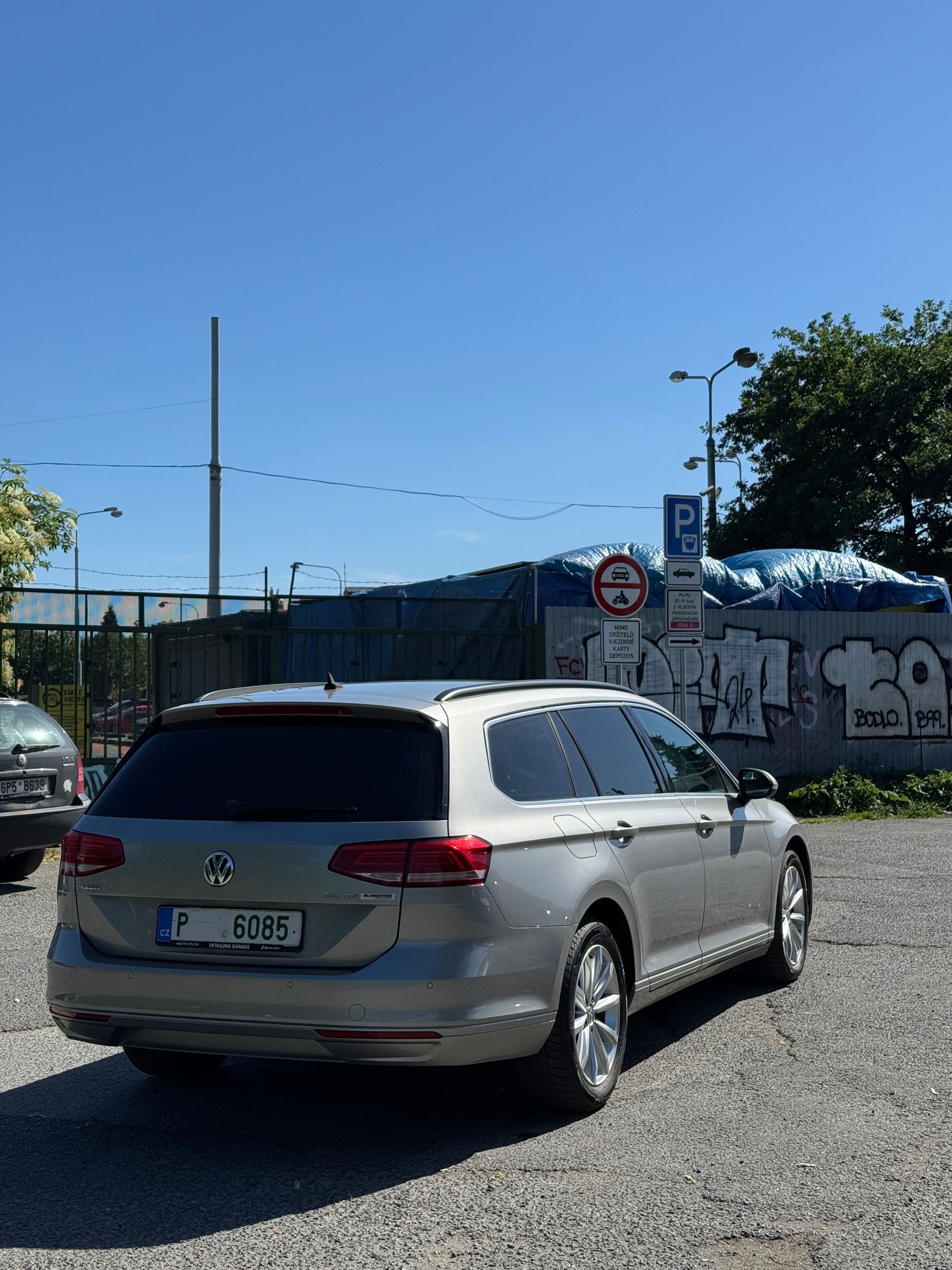 Volkswagen Passat, Passat B8 2.0Tdi 110Kw DSG - fotka 2