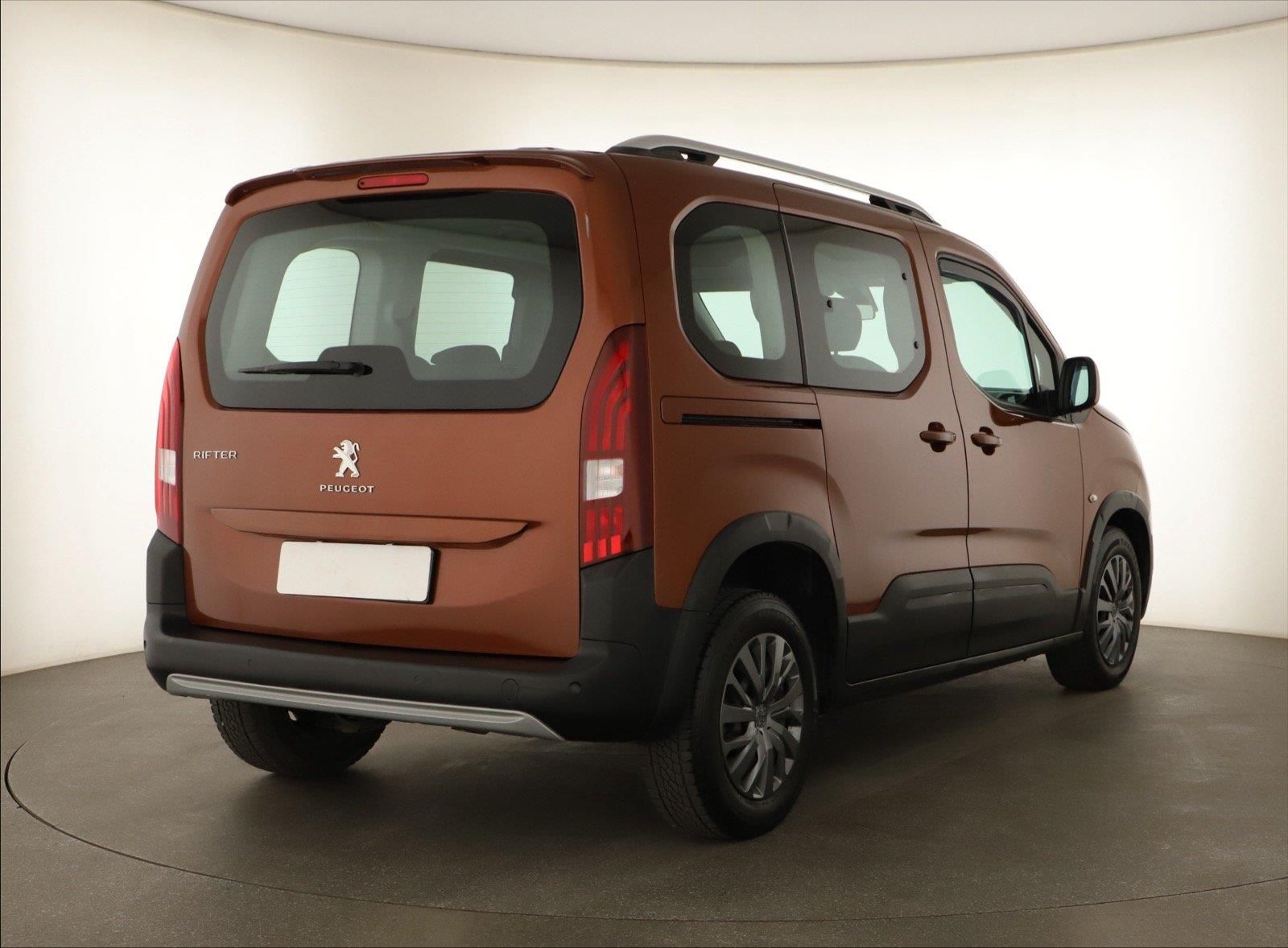 Peugeot Rifter, 1.5 BlueHDi, Allure, 5Míst - fotka 5
