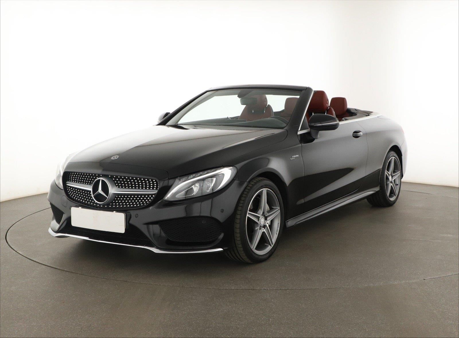 Mercedes-Benz Třídy C, 220 d 4MATIC, 4X4, Automat - fotka 2