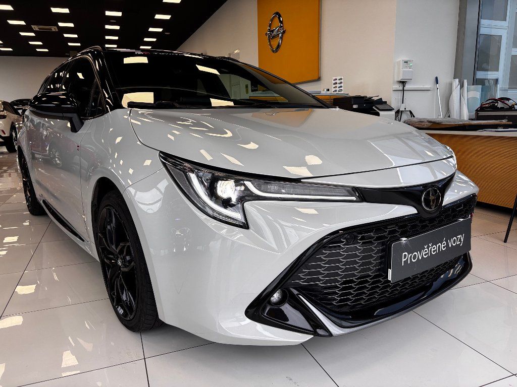 Toyota Corolla, 2.0HEV 112kW 2020 - fotka 3
