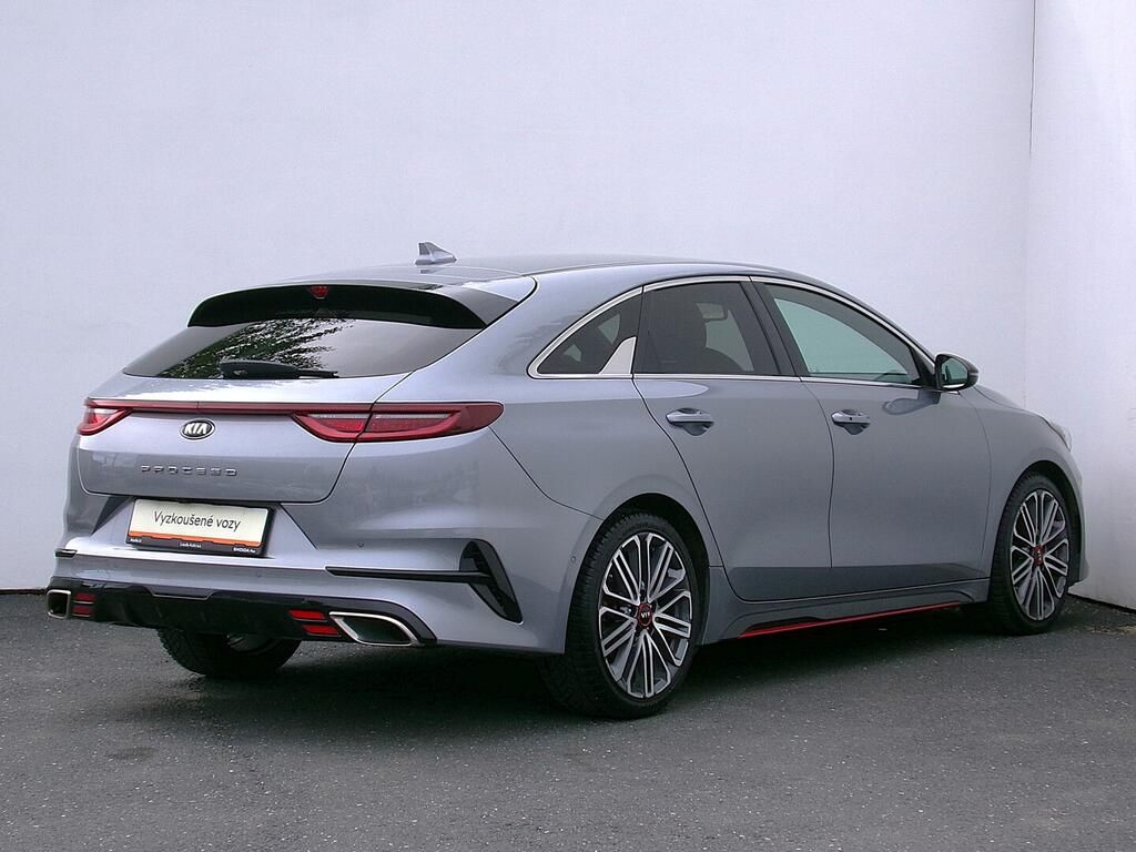 Kia ProCeed, GT 1.6 Tgi 150 kW - fotka 2