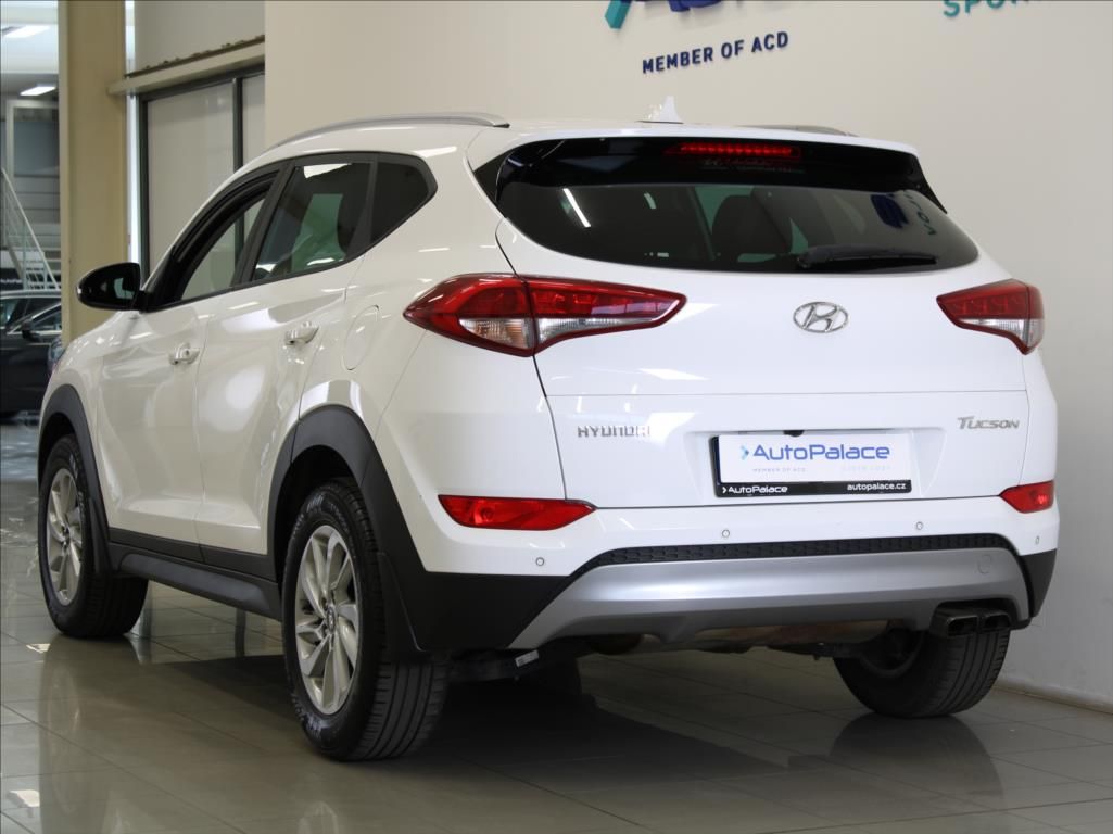 Hyundai Tucson, 1,6 T-GDi Trikolor 137tkm. ČR - fotka 3