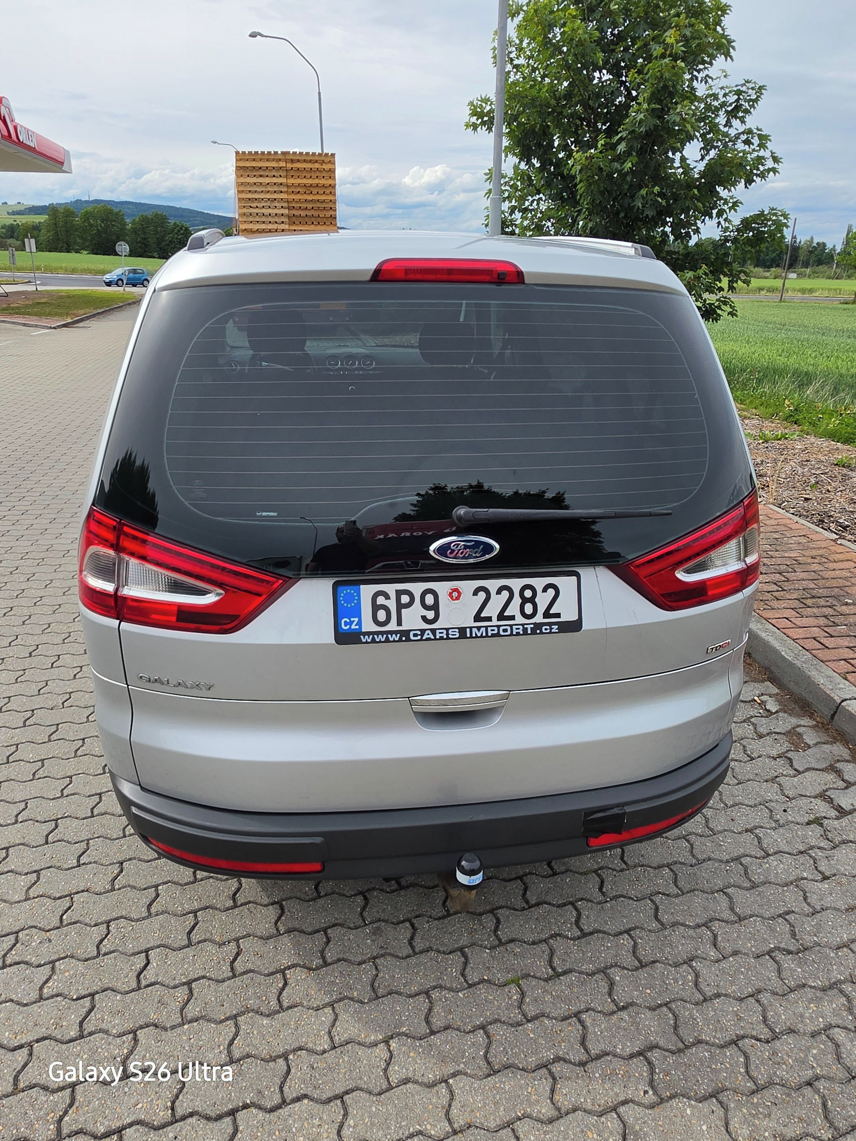 Ford Galaxy, 7-míst, tažné, zimní kola - fotka 6