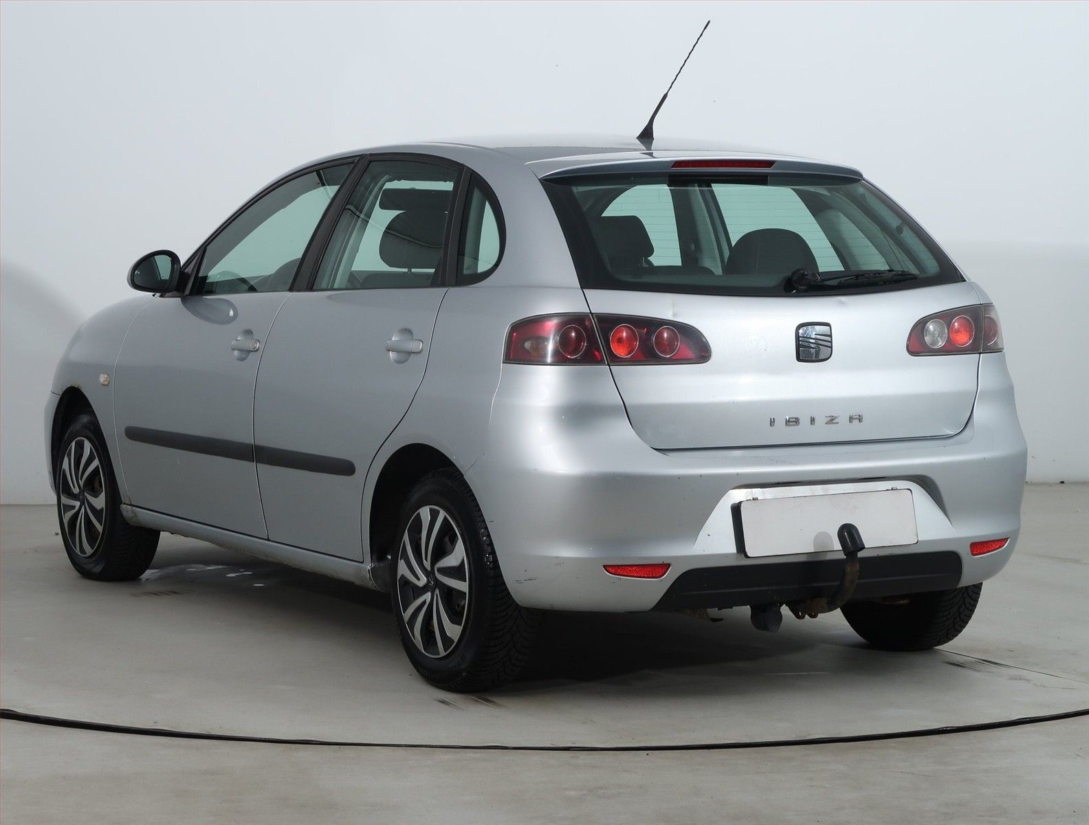 Seat Ibiza, 1.4 16V, po STK, Tažné - fotka 4