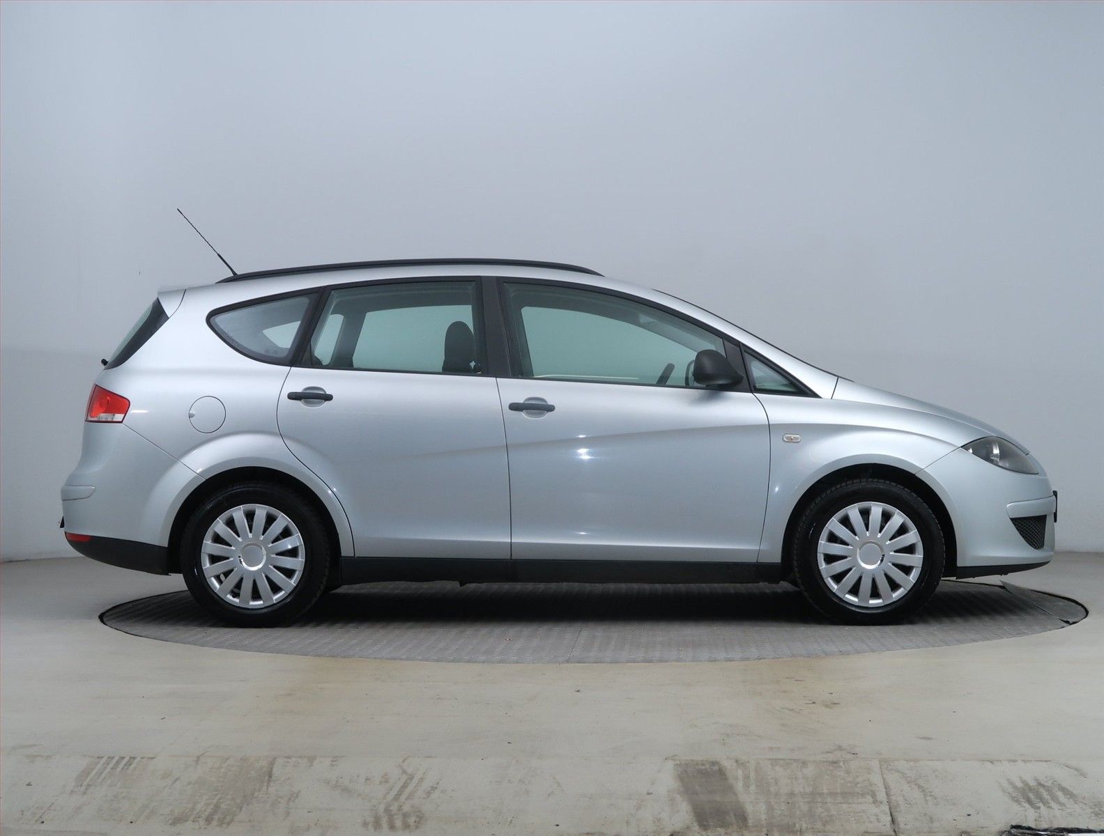 Seat Altea, 1.6, za dobrou cenu - fotka 6