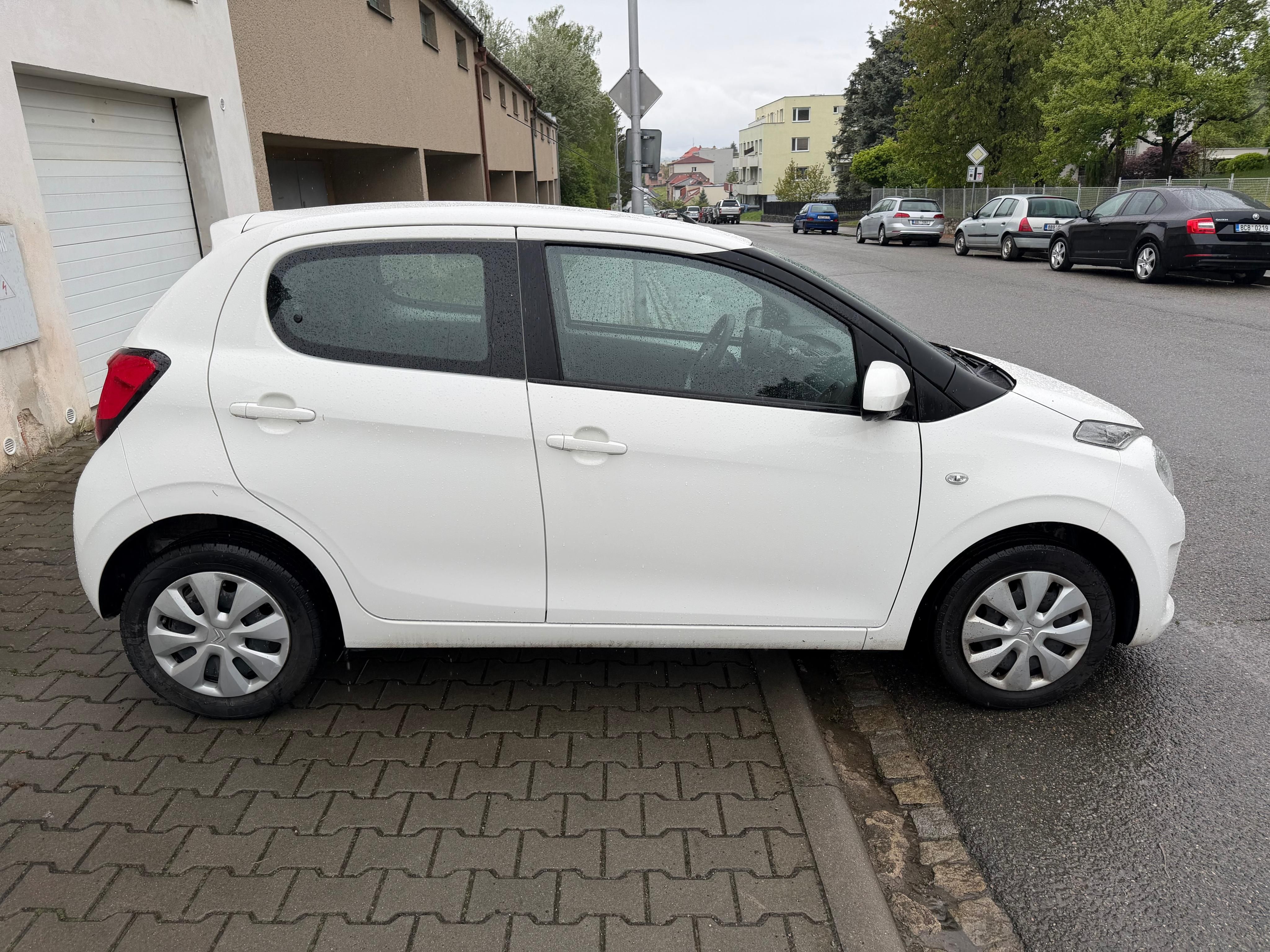 Citroën C1, 1.0i, ČR,klimatizace - fotka 5
