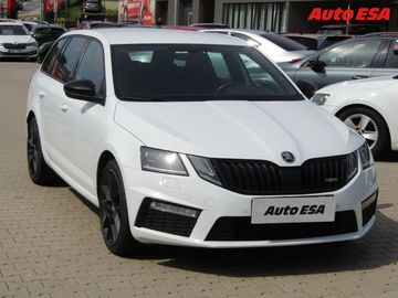 2.0TDi,2.maj,ČR,DSG,navi