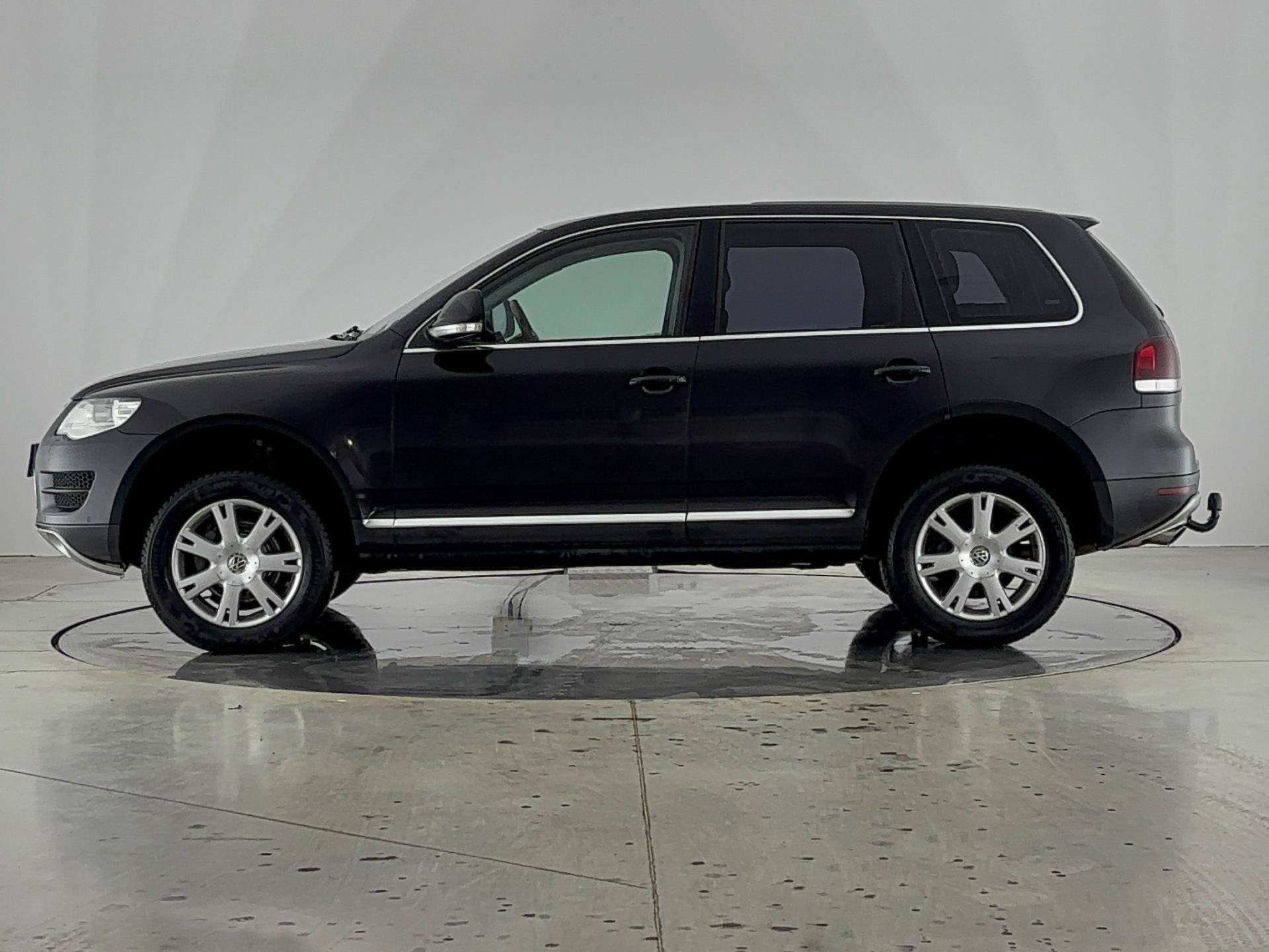 Volkswagen Touareg, 3.0 TDI / 176 kW 4x4 - fotka 3