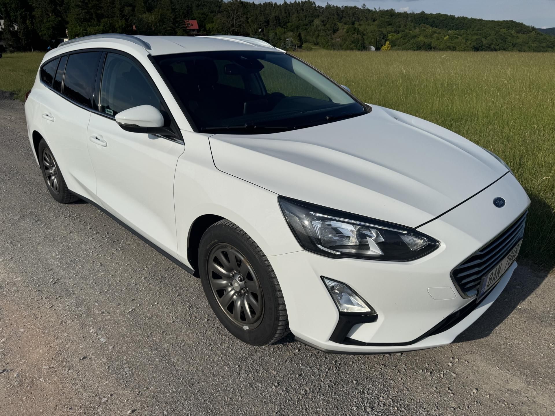 Ford Focus, 1.5 ECOBLUE AT/8 TITANIUM ČR - fotka 2