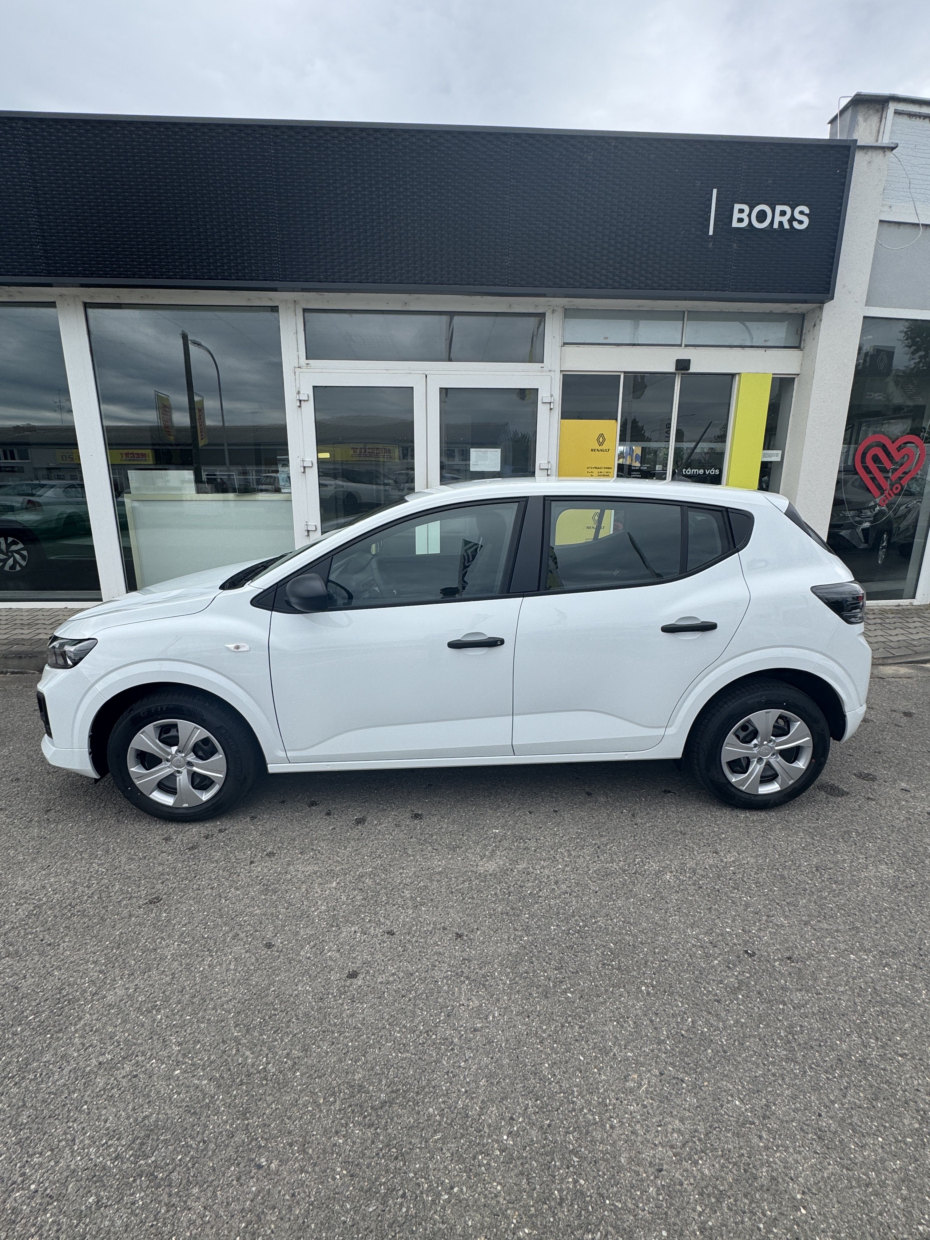 Dacia Sandero, Essential TCe 100 - fotka 4