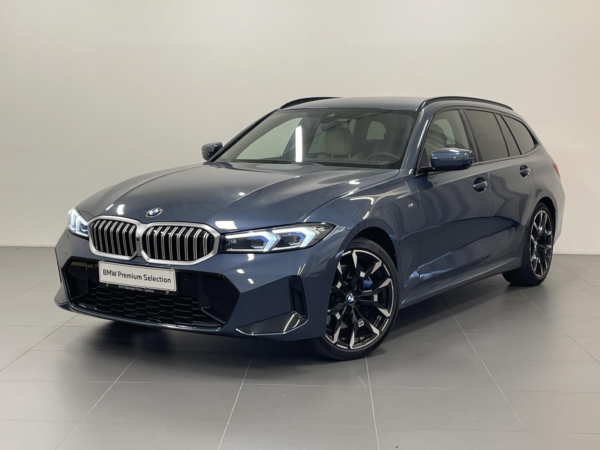 BMW Řada 3, 320d xDrive Touring Tažné 360