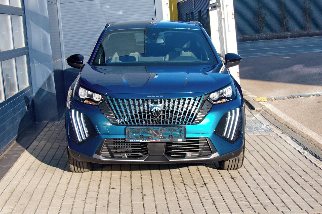 Peugeot 2008, ALLURE Turbo 100 MAN6 - fotka 4