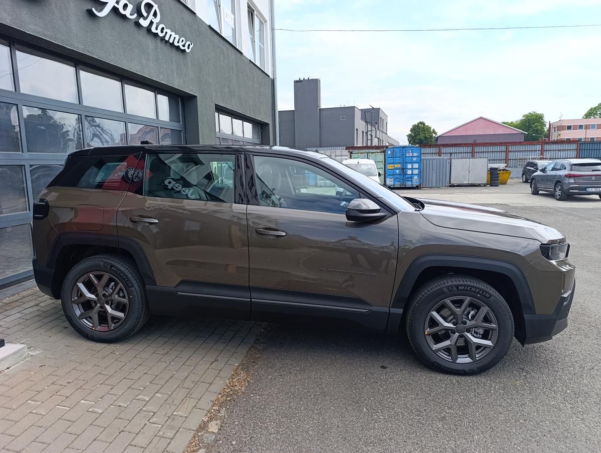 Jeep Compass, Altitude e-Hybrid 145k eDCT6 - fotka 5