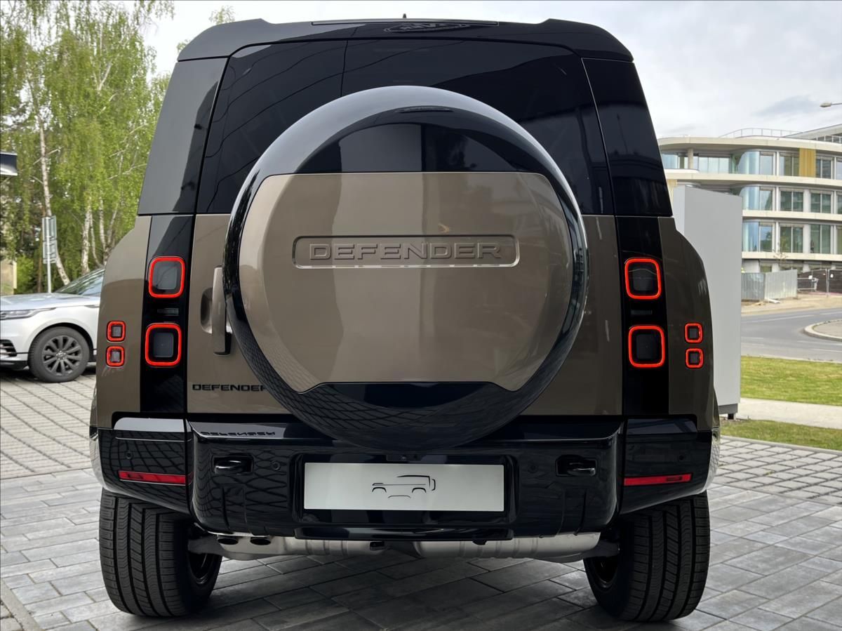 Land Rover Defender, 110 D250 X-DYNAMIC SE* - fotka 5