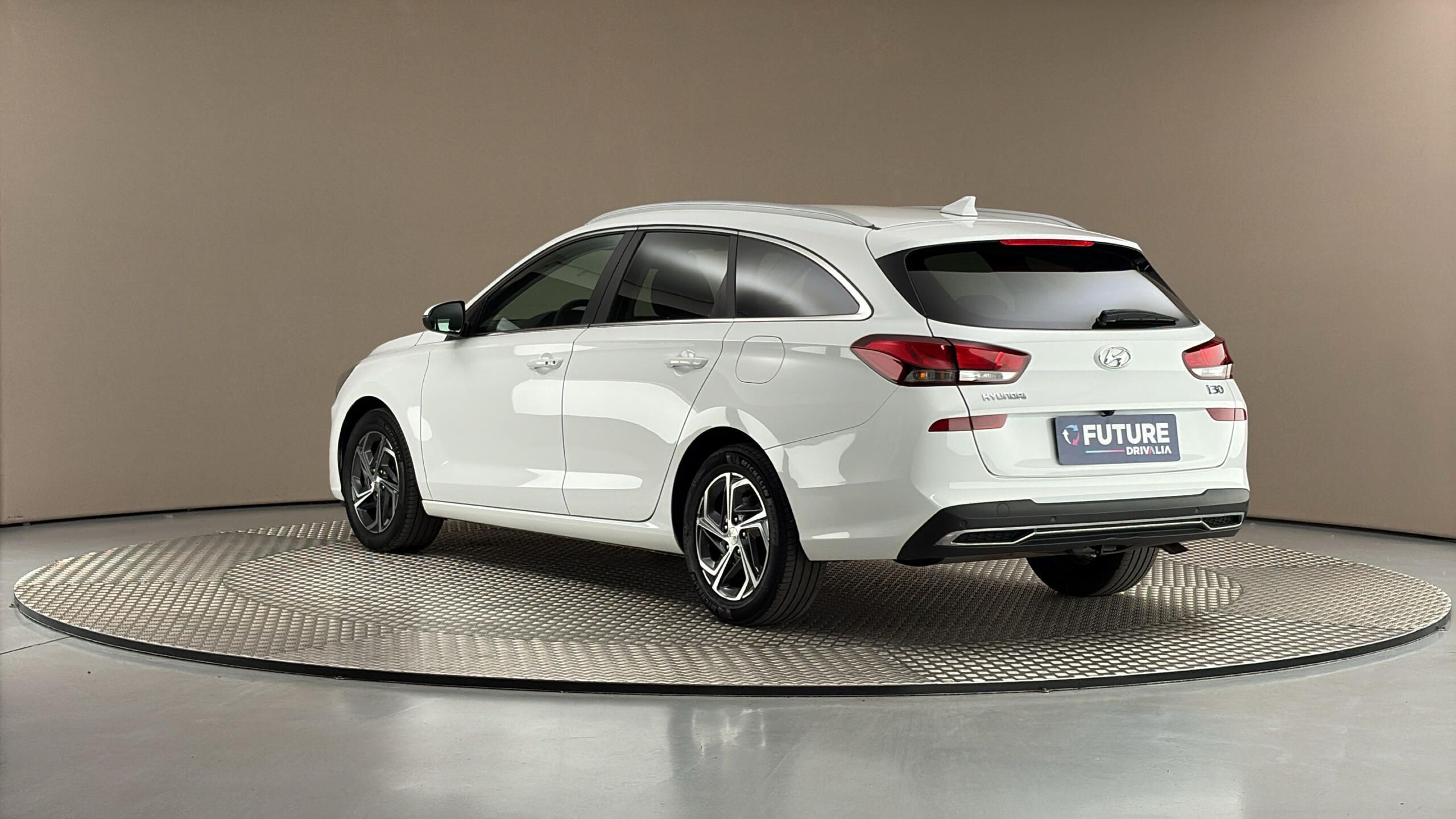 Hyundai i30, 1.0 T-GDI Smart Kombi - fotka 2
